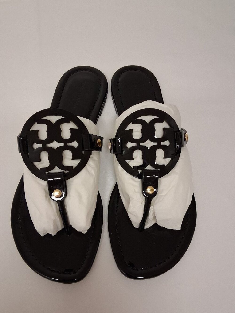 Tory Burch Miller Patent Thong Sandals – Black – Women’s Size 9.5 M